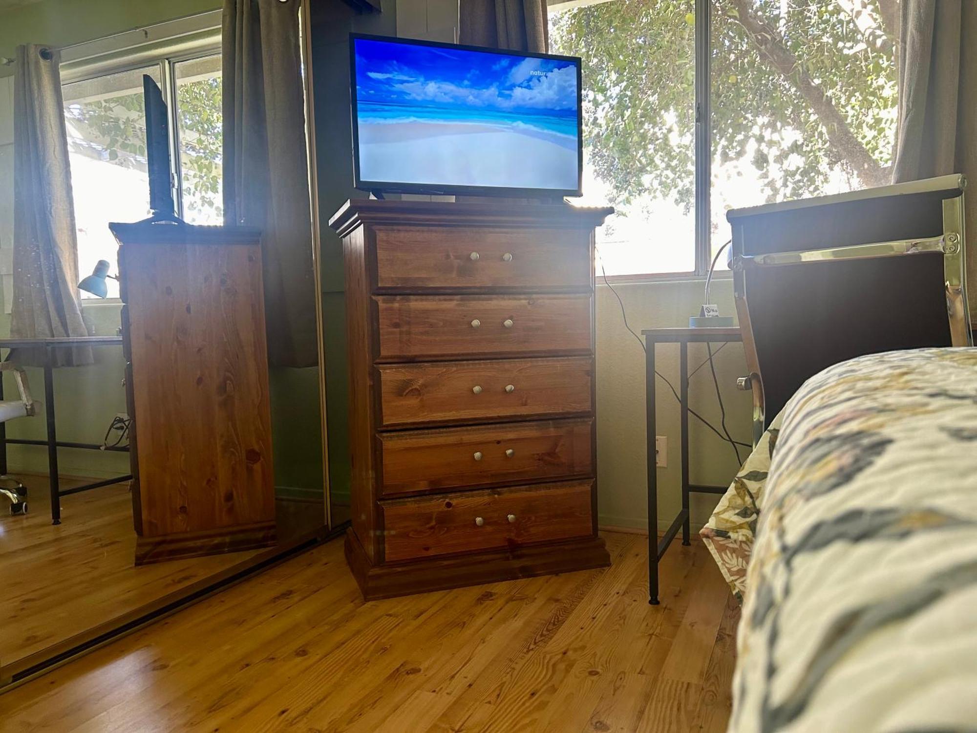 Vineyard Vista Suite With Tv And Private Bathroom Hemet Exterior foto